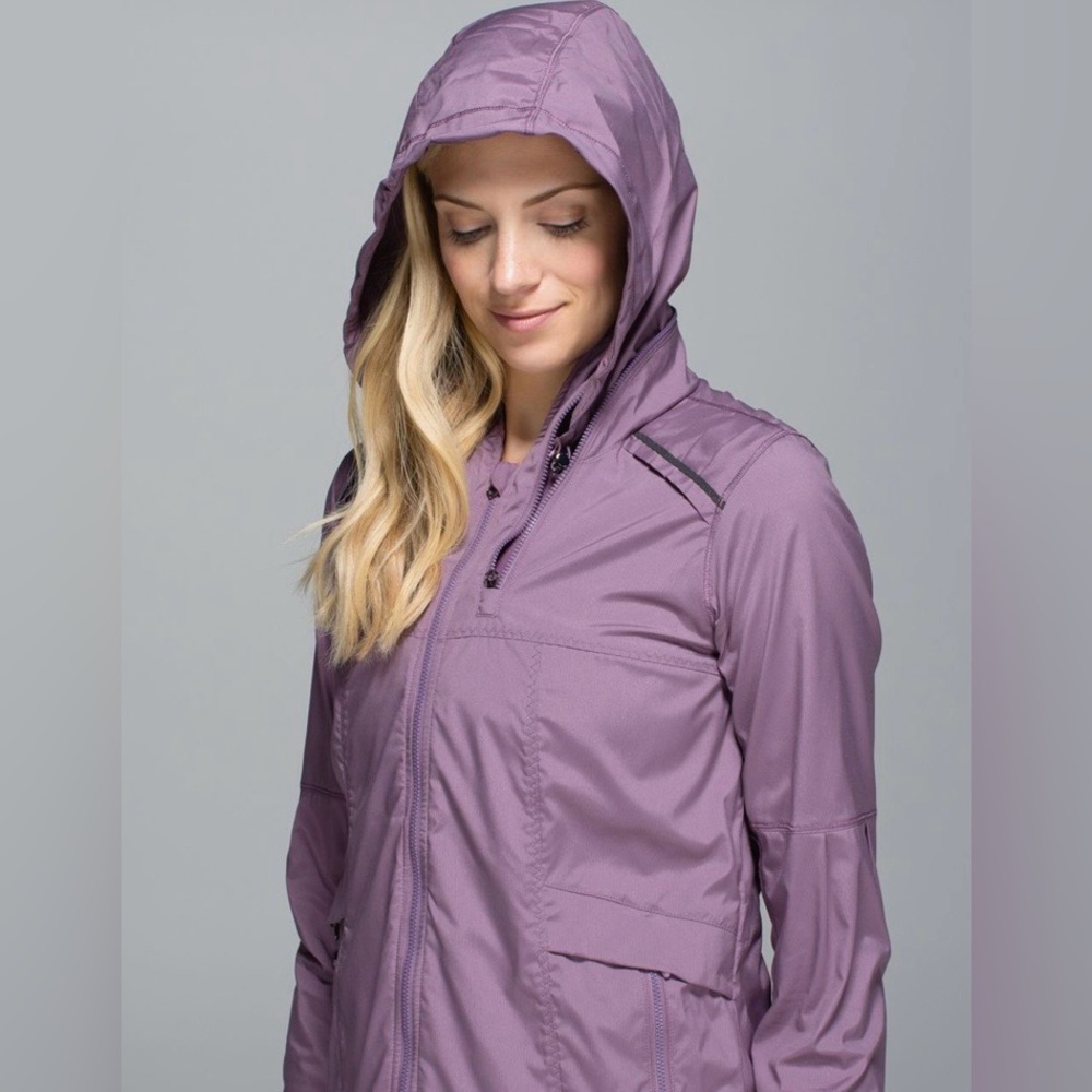 Lululemon Spring Forward Jacket - Picture 4 of 16